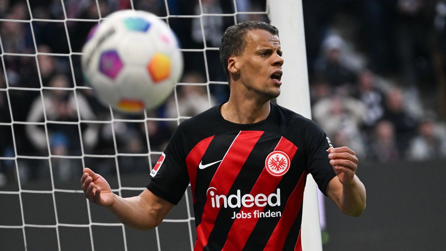 Fußball-Bundesliga: Eintracht-Profi Chandler muss pausieren