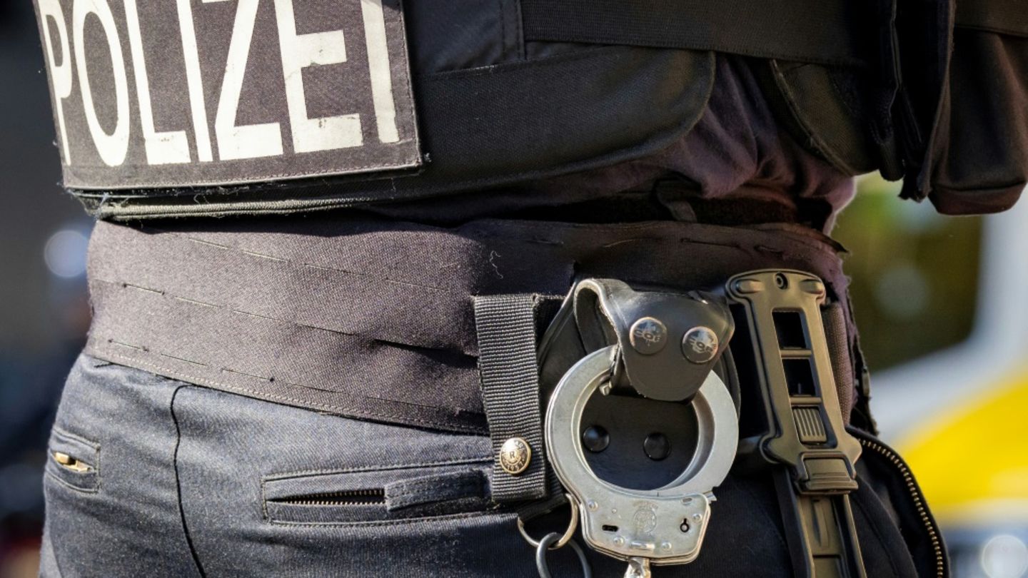 Schüsse vor Landgericht Bielefeld: Mutmaßlicher Täter stellt sich der Polizei