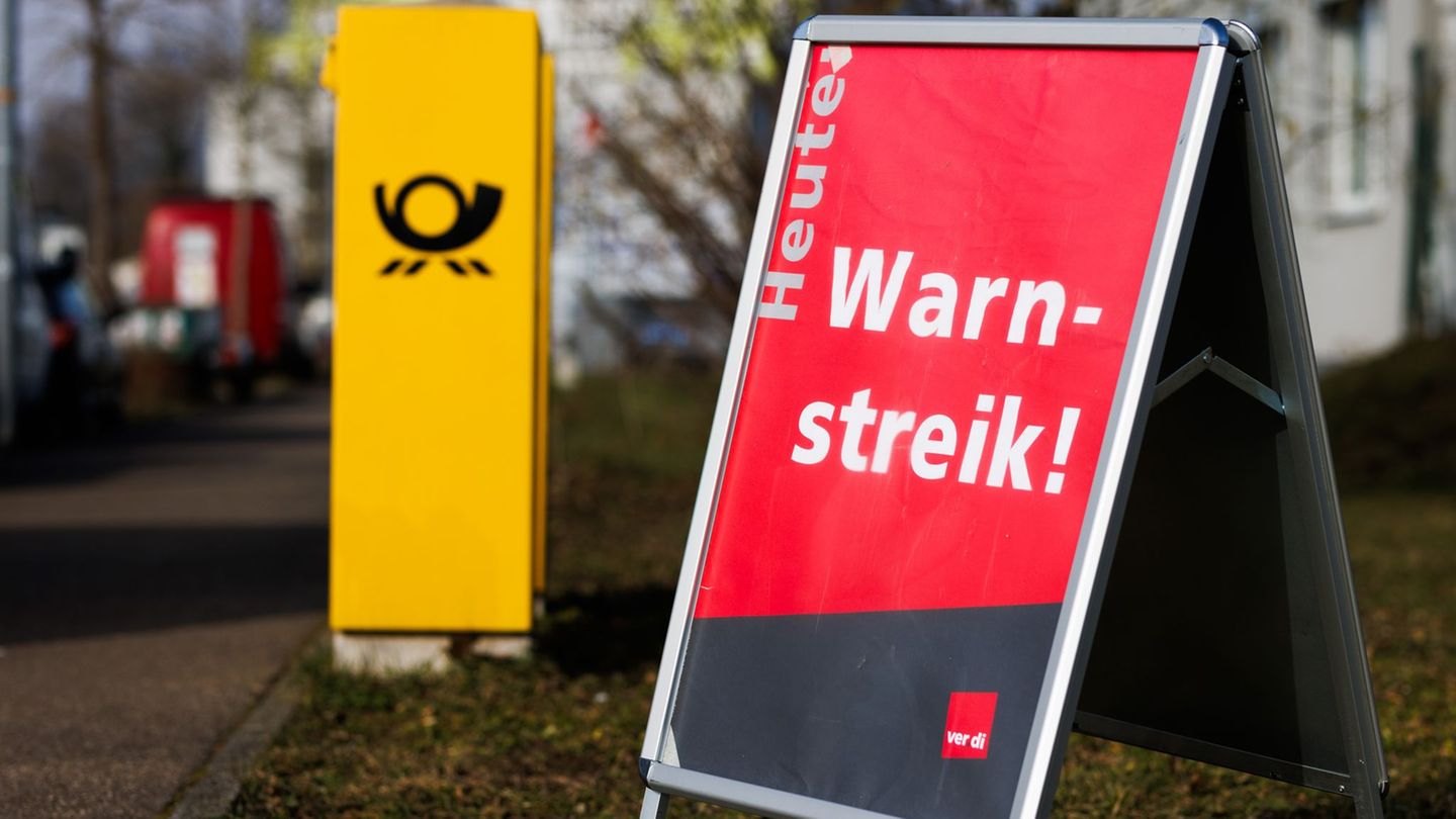 Streit um mehr Geld: Verdi setzt Post-Warnstreiks zwei weitere Tage fort