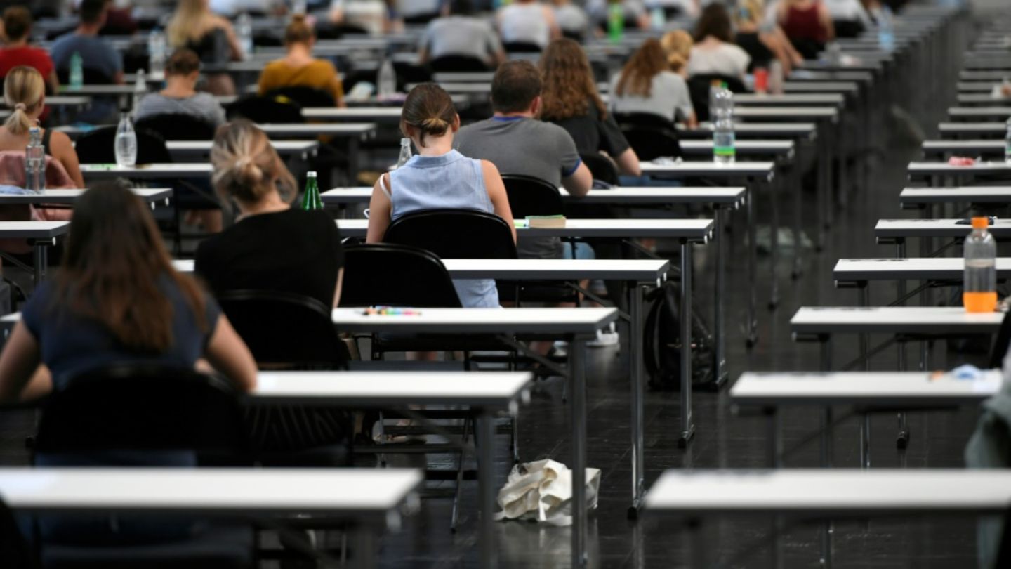 Studie: Mehrheit von Studierenden in Deutschland ist weiblich