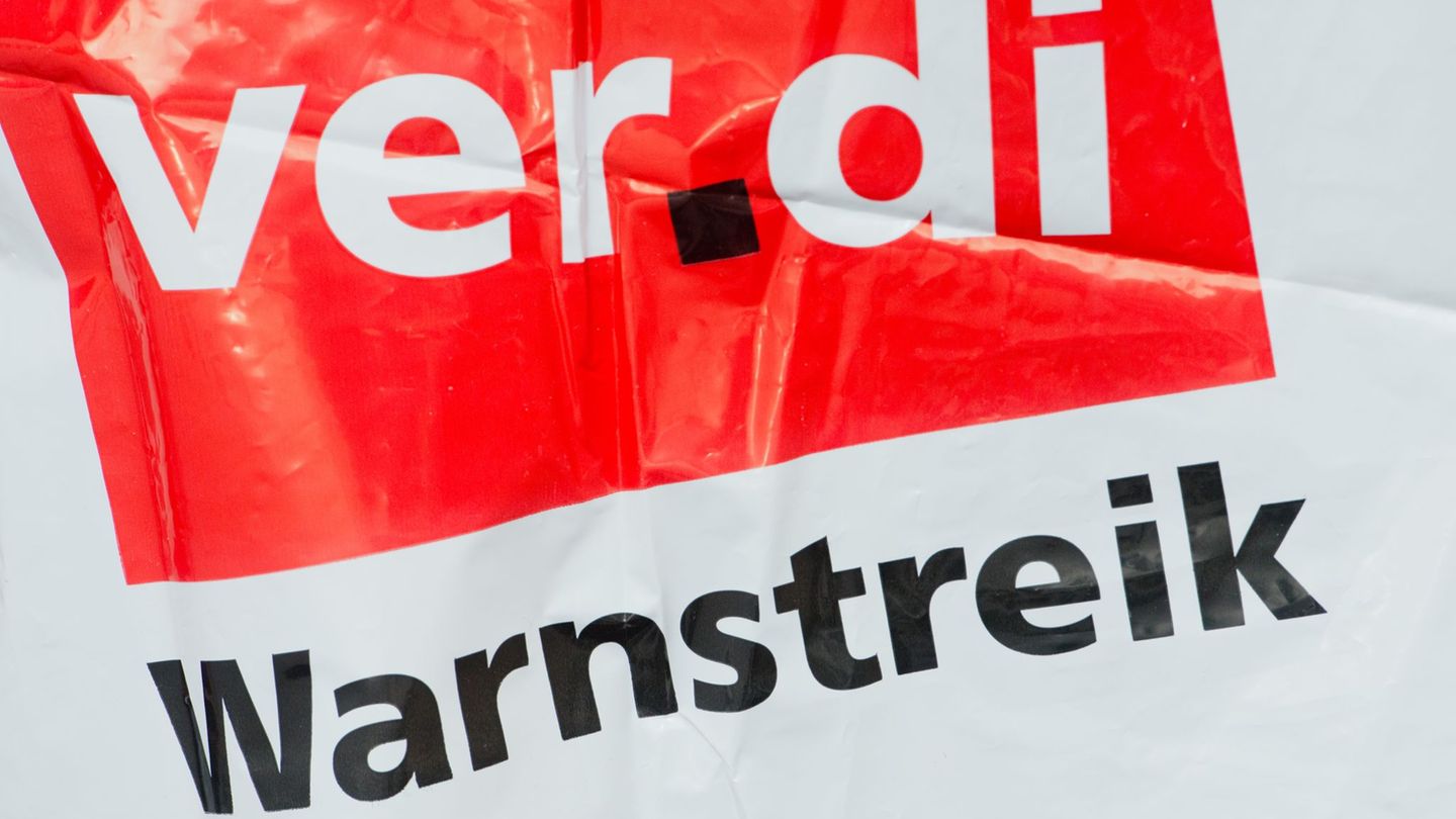 Arbeitsniederlegungen: 1.500 Teilnehmer bei Verdi-Protest in Rostock