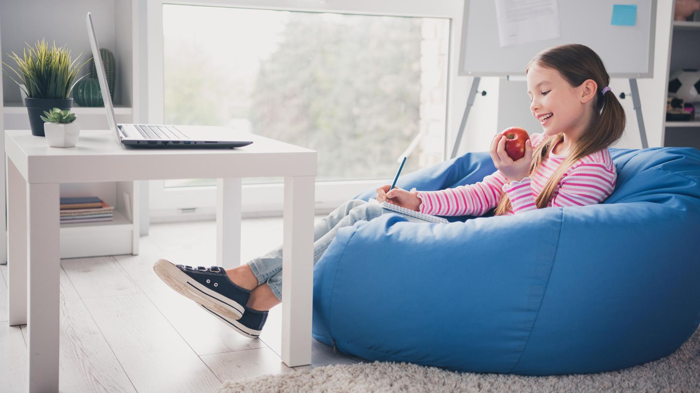 Chill-out Zone: Lesen, lümmeln, lachen: Warum ein Sitzsack Kindern so viel Spaß macht