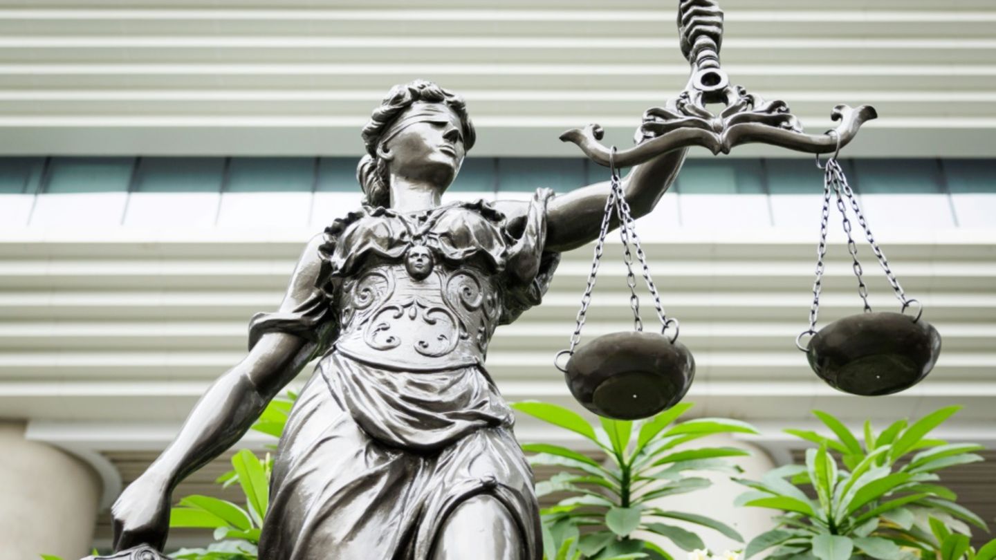Frau soll Partner absichtlich überfahren haben – Prozessauftakt in Sachsen-Anhalt