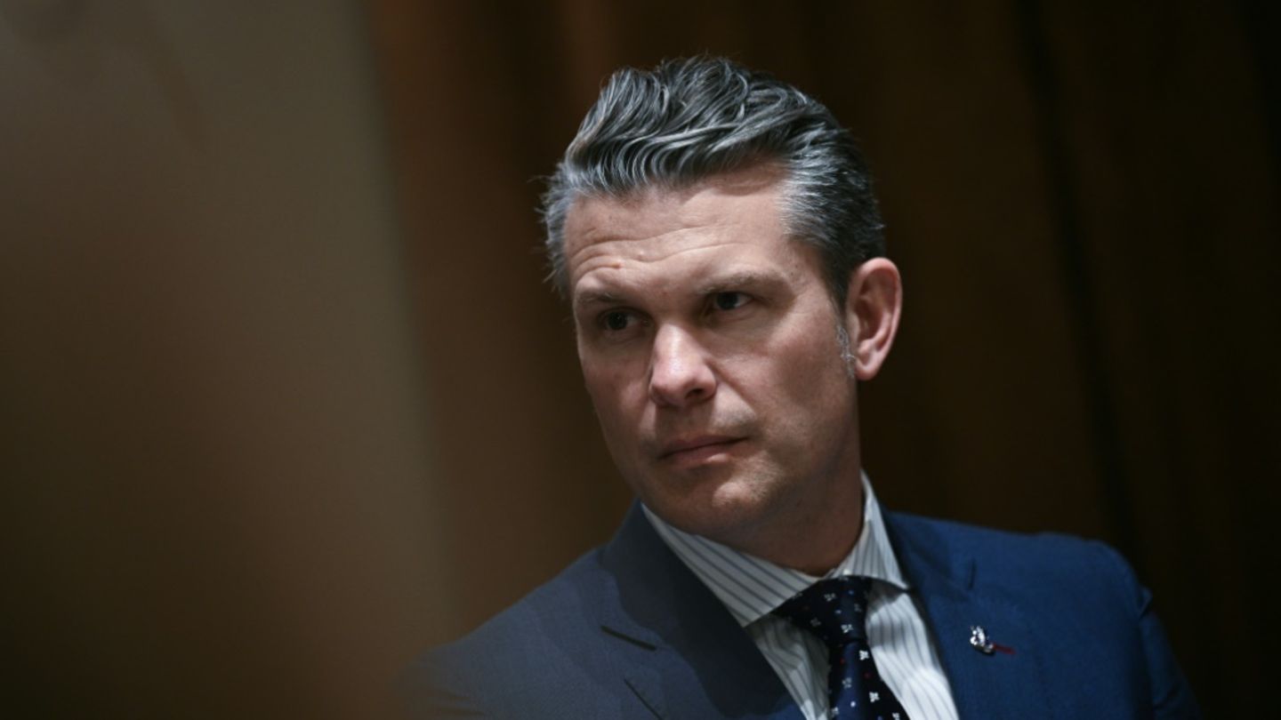 US-Verteidigungsminister Hegseth soll Geheimdaten in weiterem Signal-Chat geteilt haben
