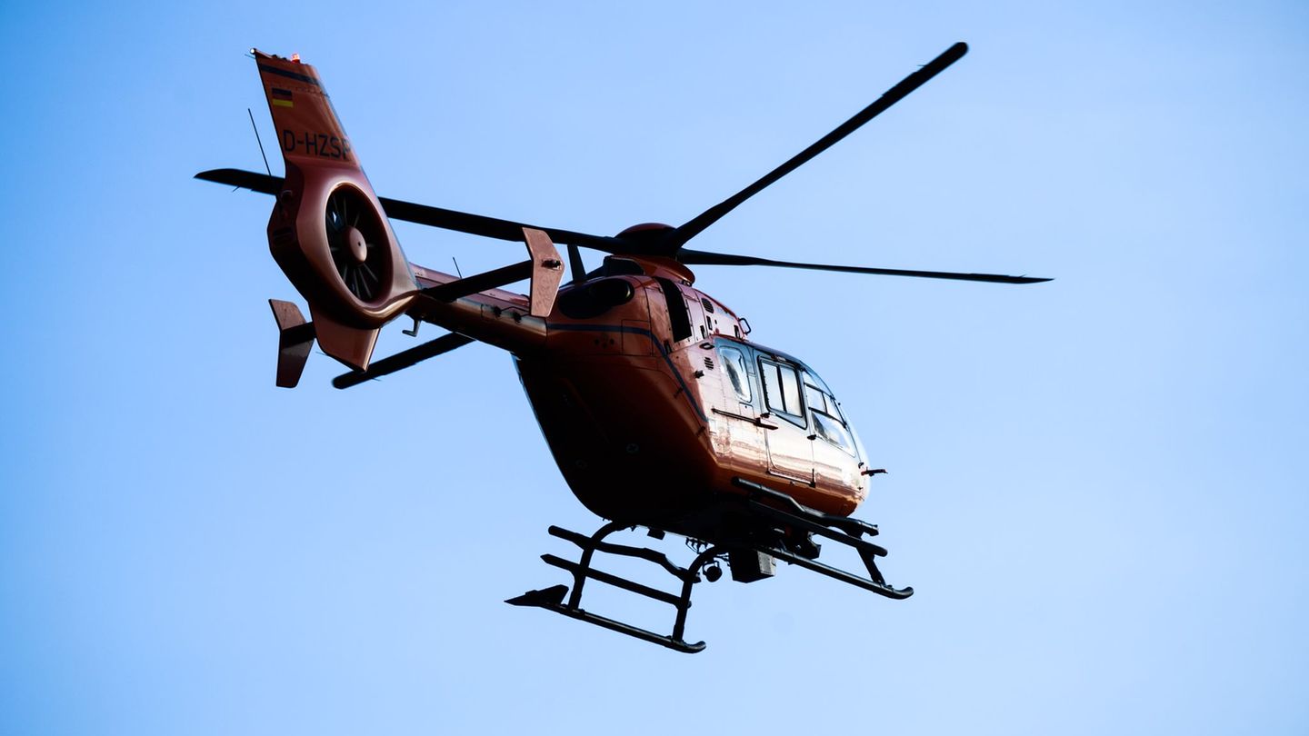 Westerwald: Pedelec-Fahrer prallt gegen Schranke – schwer verletzt